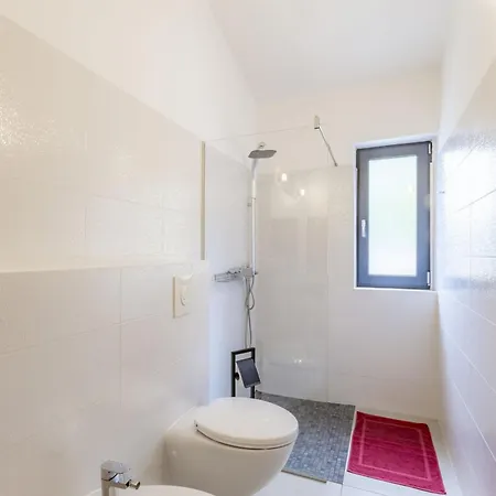 Red House Kraj Drage - With Swimming Pool And Playground Villa