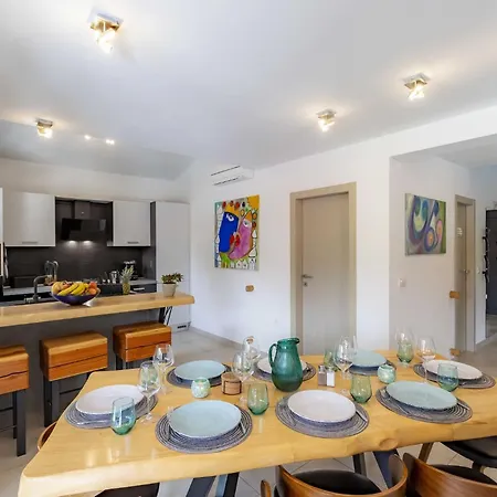Red House Kraj Drage - With Swimming Pool And Playground Villa *