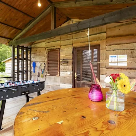 Red House Kraj Drage - With Swimming Pool And Playground *